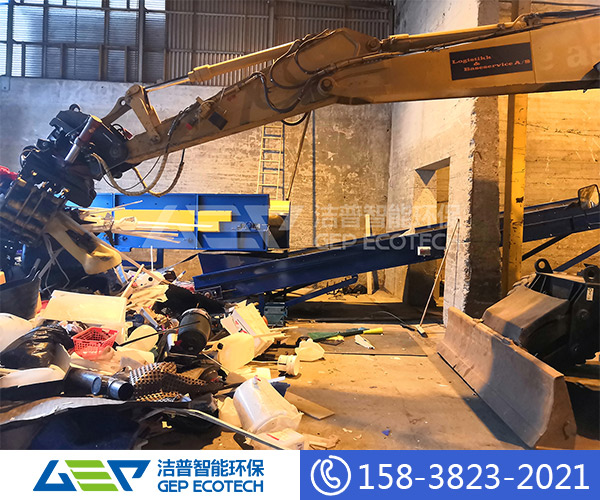 廢舊塑料破碎機(jī)成為塑料再利用的完美解決方案