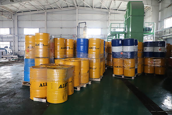 鐵桶破碎機處理系統(tǒng)，廢鐵桶破碎清洗回收工藝介紹