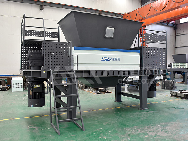 化工桶破碎機，工業危廢破碎機