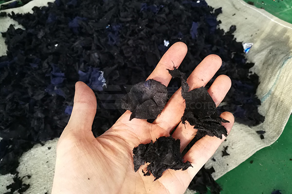 推積如山的廢舊皮革如何處理?皮革破碎機成完美解決方案