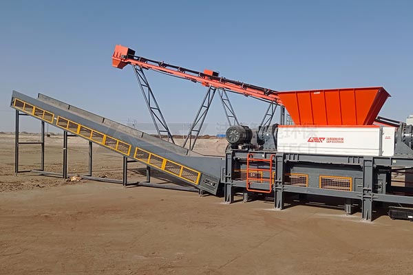 塑料桶破碎機(jī)多少錢(qián)一臺(tái)？塑料桶破碎機(jī)全套設(shè)備