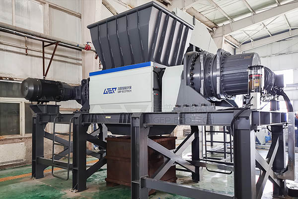 ibc噸桶破碎回收處置生產(chǎn)線，廢噸桶處置工藝流程介紹