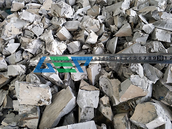 塑料撕碎機多少錢一臺