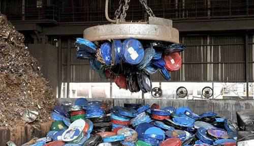 工廠廢油漆桶怎么處理？油漆桶破碎處理生產線為您解決難題