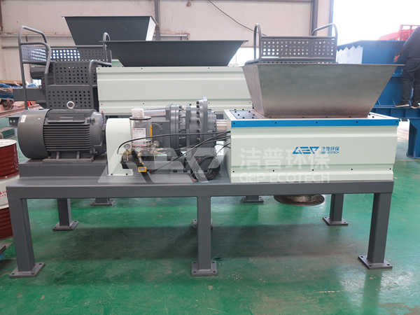 小型雙軸破碎機(jī)多少錢一臺