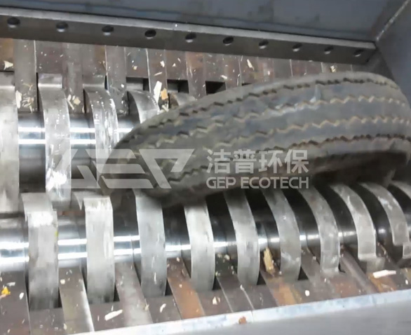 輪胎粉碎機(jī)多少錢一臺