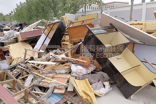 木材撕碎機(jī)每小時能撕多少噸?