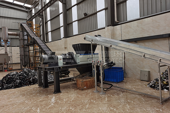 浙江工業皮革邊角料破碎回收處置設備項目