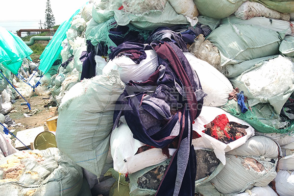 推積如山的廢舊皮革如何處理?皮革破碎機成完美解決方案