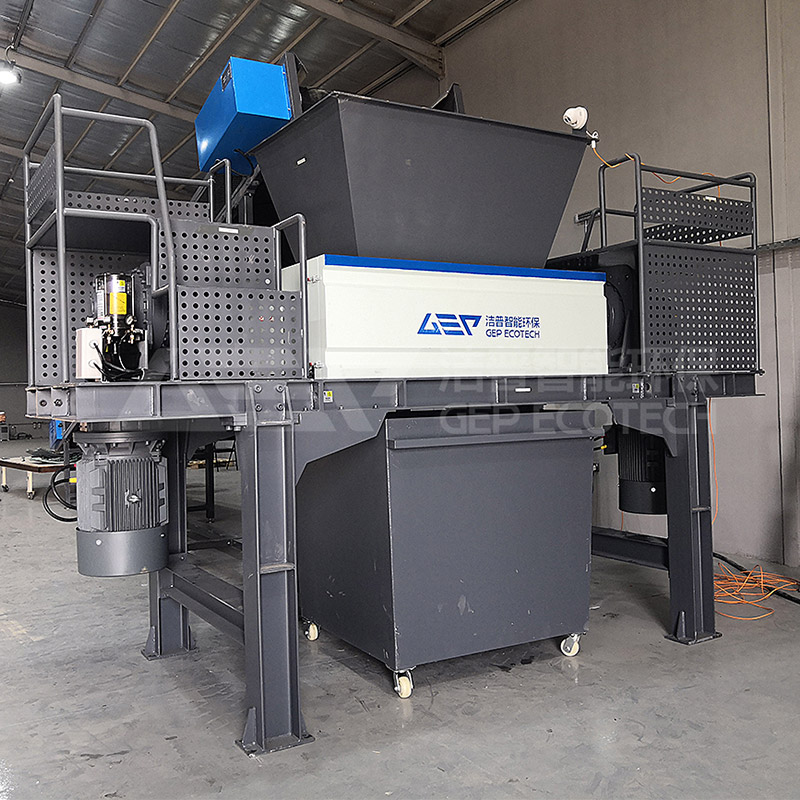 工業(yè)危廢破碎機(jī)