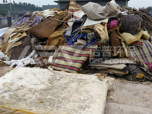 木材撕碎機多少錢一臺，推薦木材撕碎機廠家