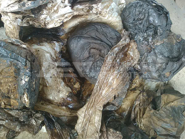 油泥垃圾破碎處理需要那種設備？