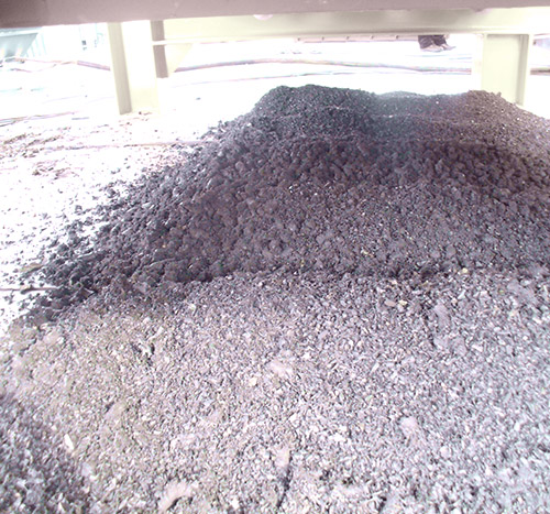 智能塑料薄膜破碎機生產線,塑料洗清造粒處理系統現場